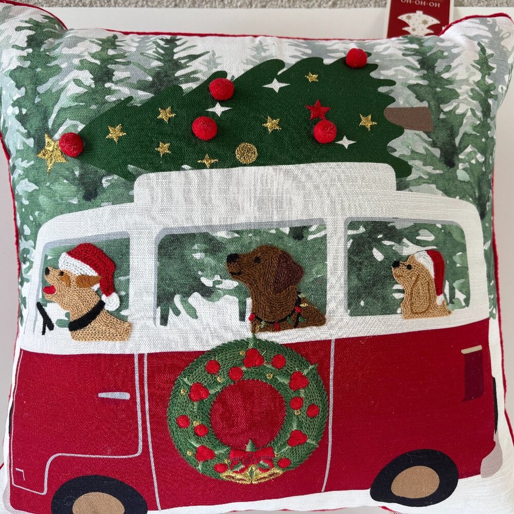 CHRISTMAS PILLOW